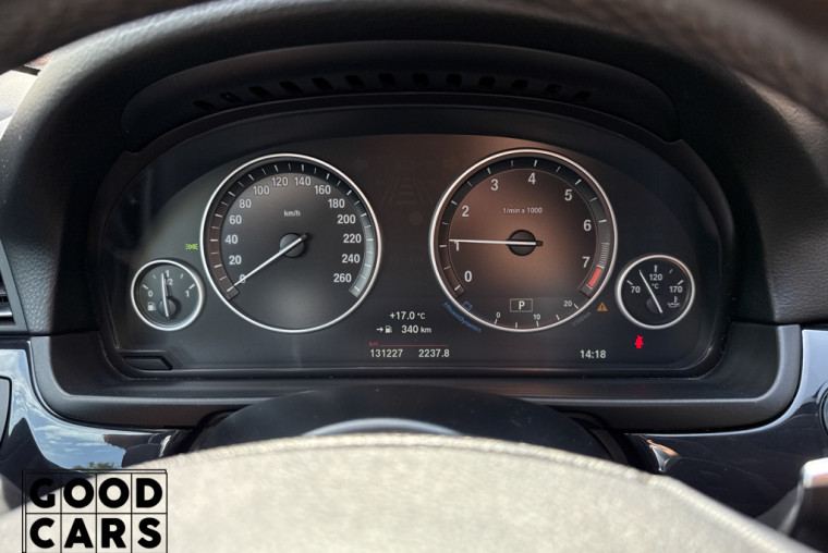 BMW 520i - 35