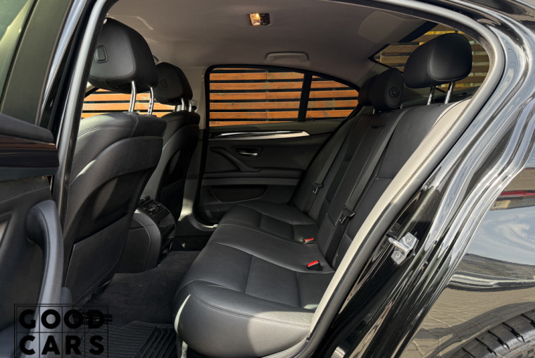 BMW 520i - 29