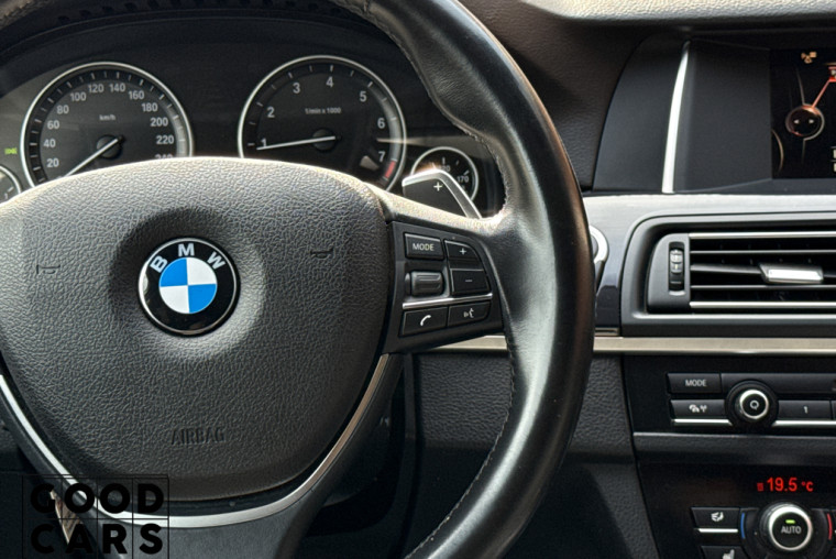 BMW 520i - 34