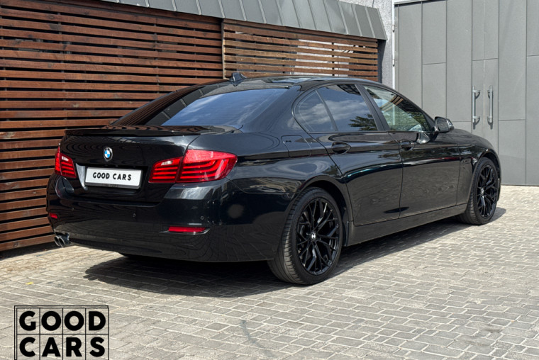 BMW 520i