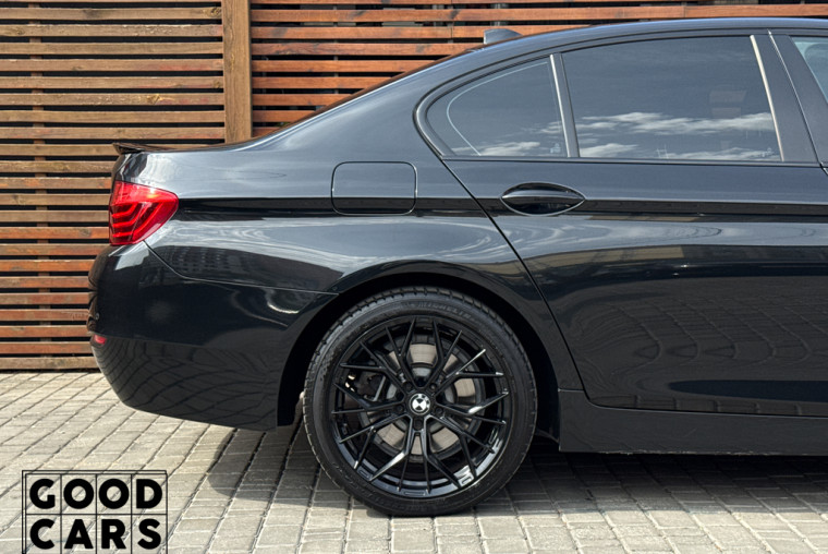 BMW 520i - 11