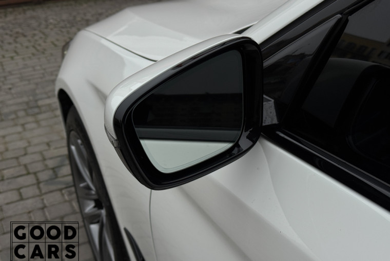 BMW 530i - 17