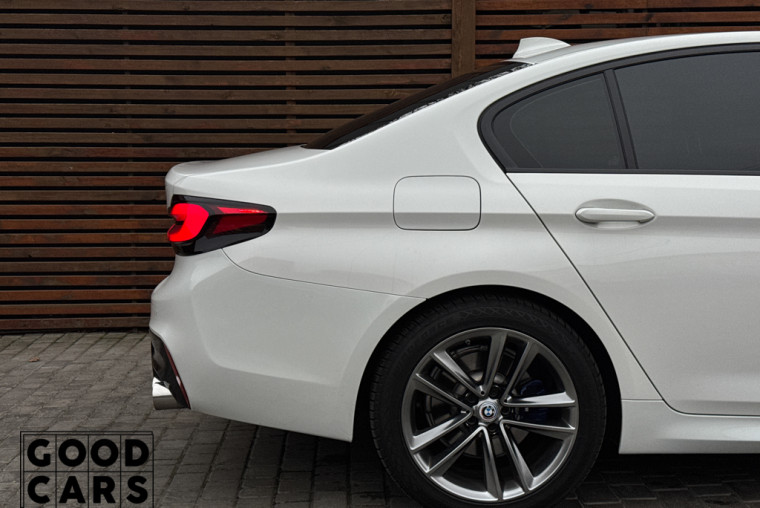 BMW 530i - 13