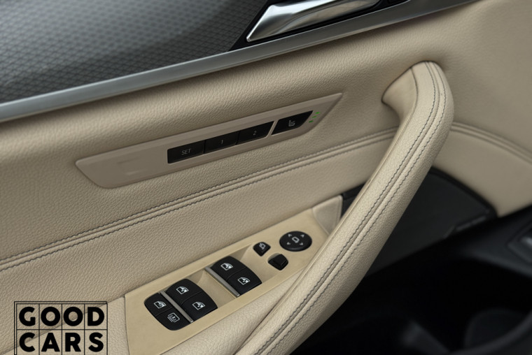 BMW 550i - 18