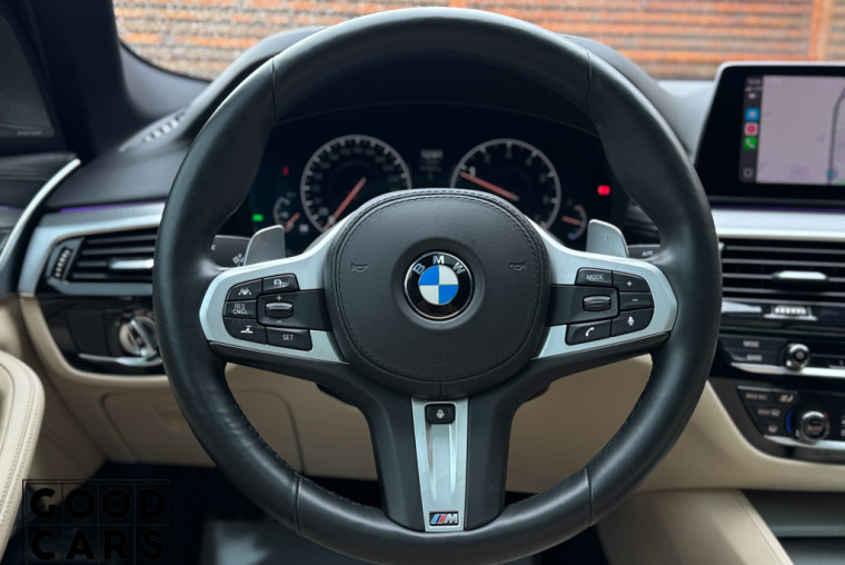 BMW 550i - 33
