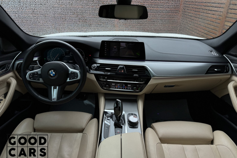 BMW 550i - 38