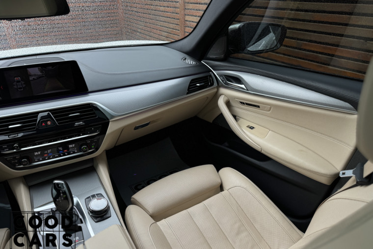 BMW 550i - 42