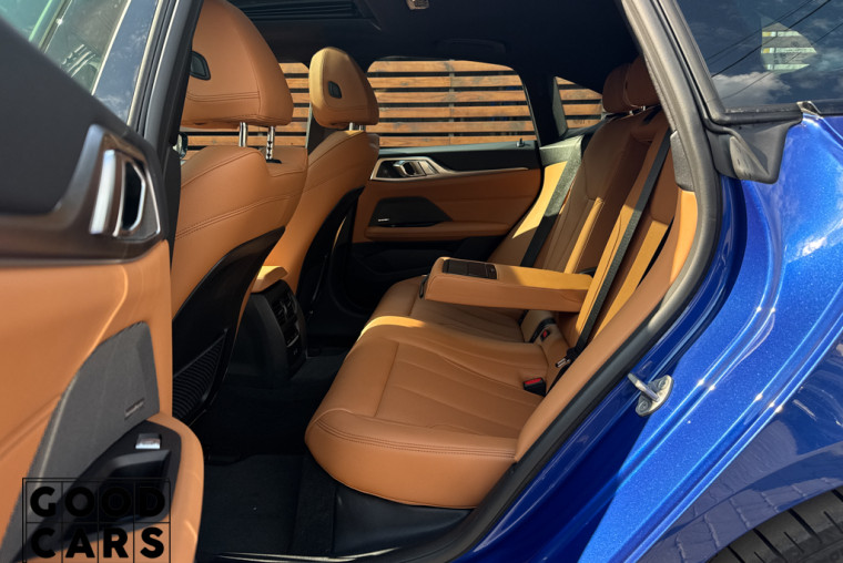 BMW i4 - 27