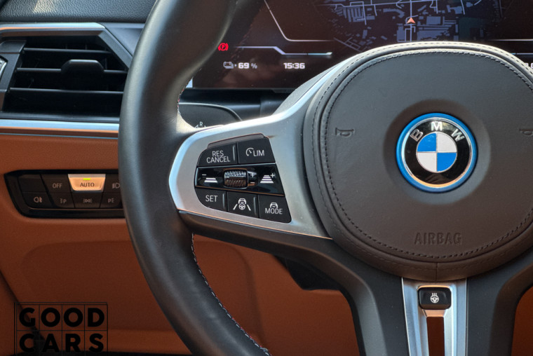 BMW i4 - 32