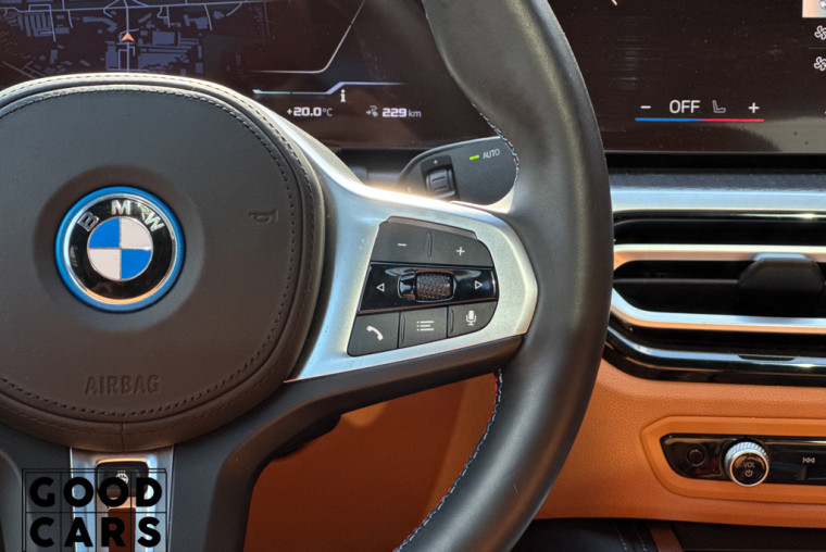 BMW i4 - 33