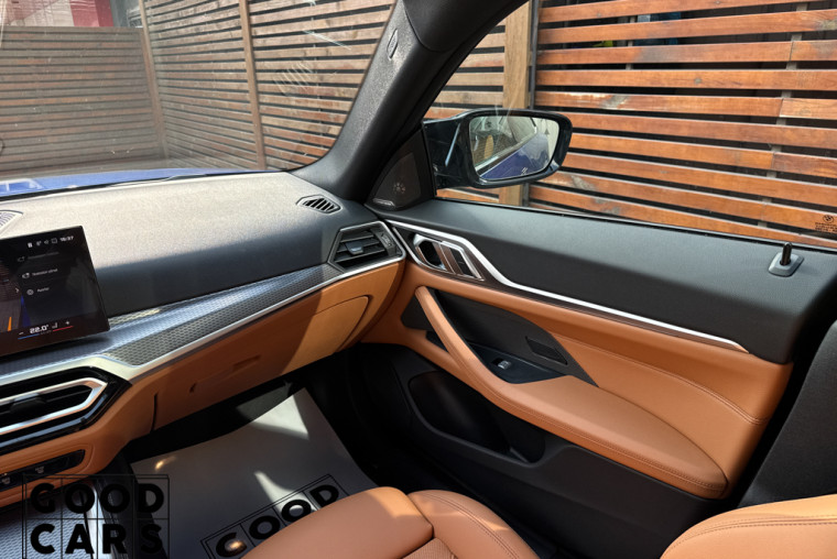 BMW i4 - 40
