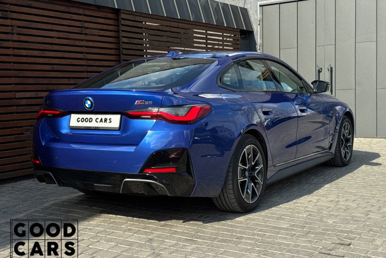 BMW i4 - 6