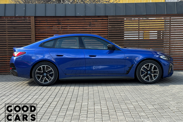 BMW i4 - 7