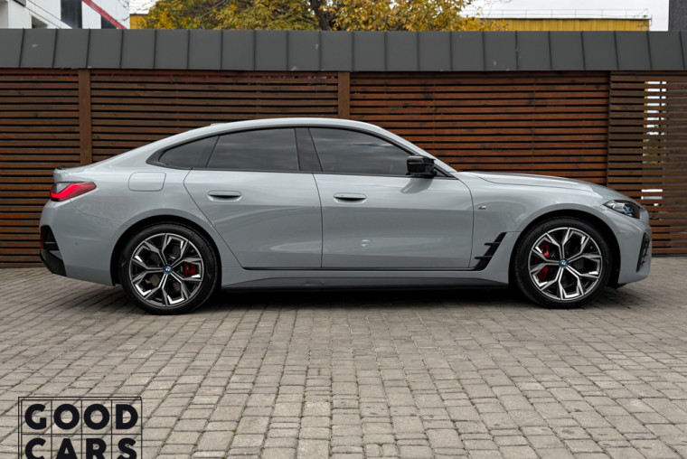BMW i4 - 7