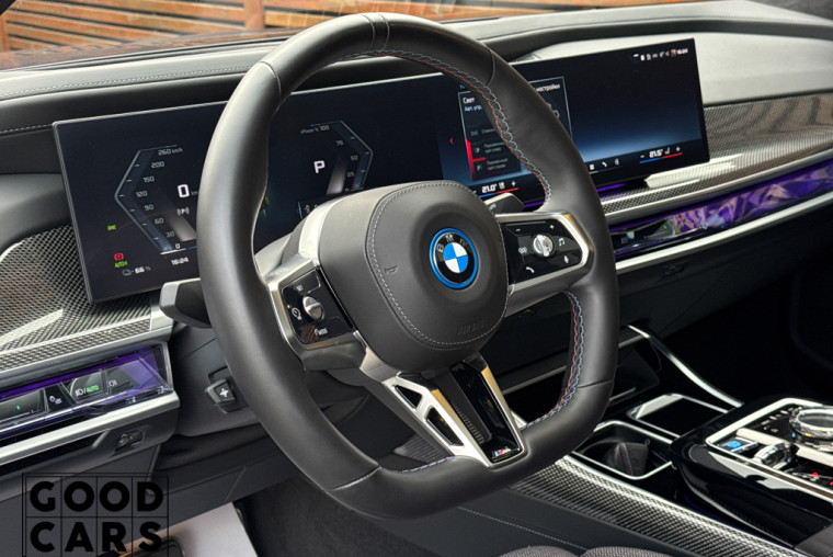 BMW i7 M70 - 29