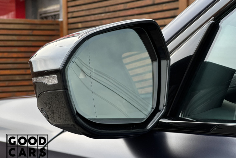 BMW i7 M70 - 20