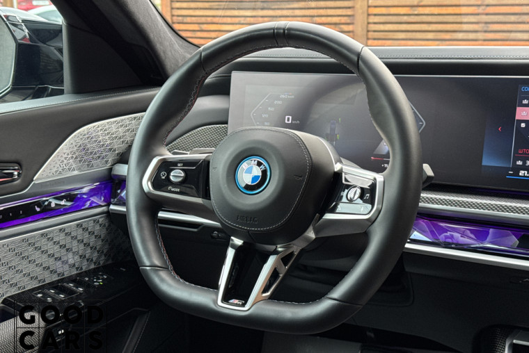 BMW i7 M70 - 39
