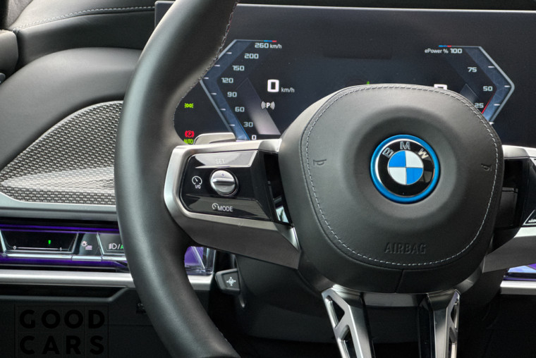 BMW i7 M70 - 41