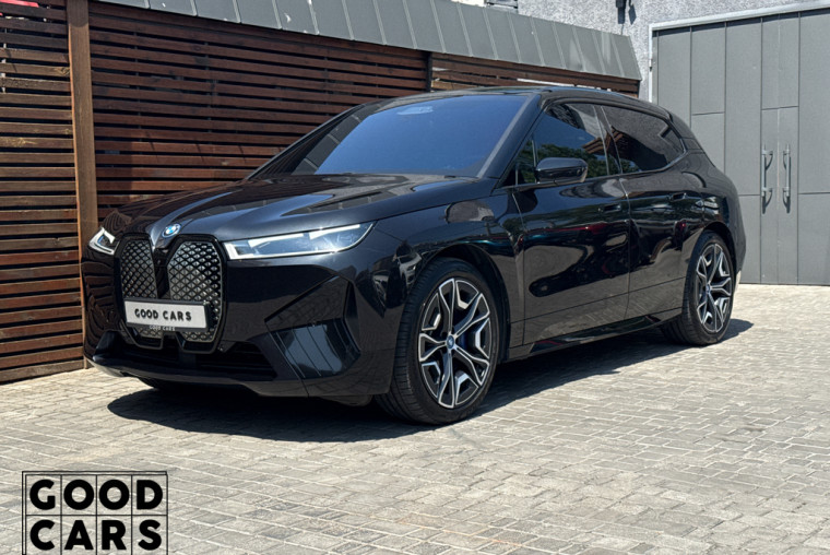 BMW iX50 - 2