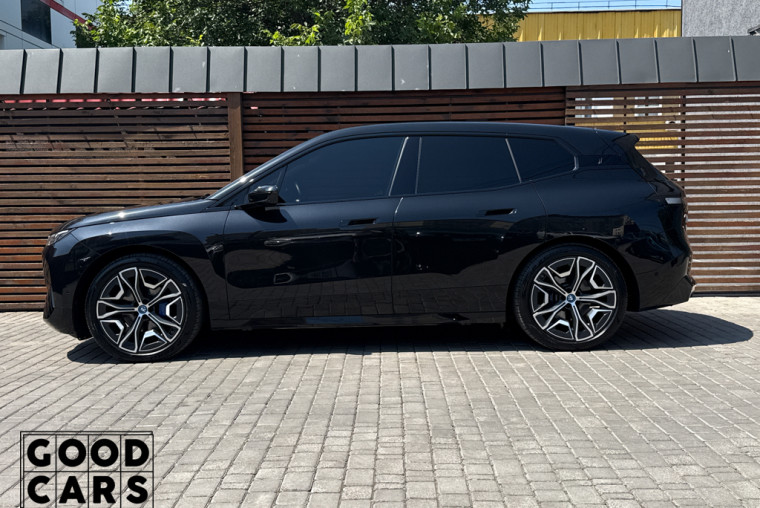 BMW iX50 - 3