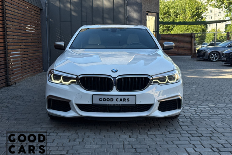 BMW 550i - 1