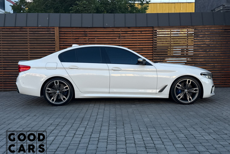 BMW 550i - 7