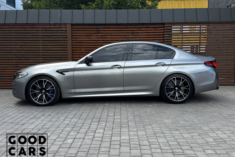 BMW M5 Competition - 3