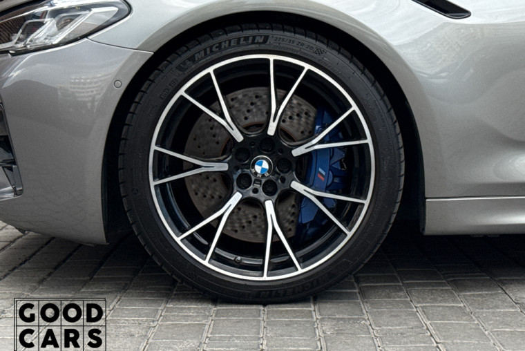 BMW M5 Competition - 12