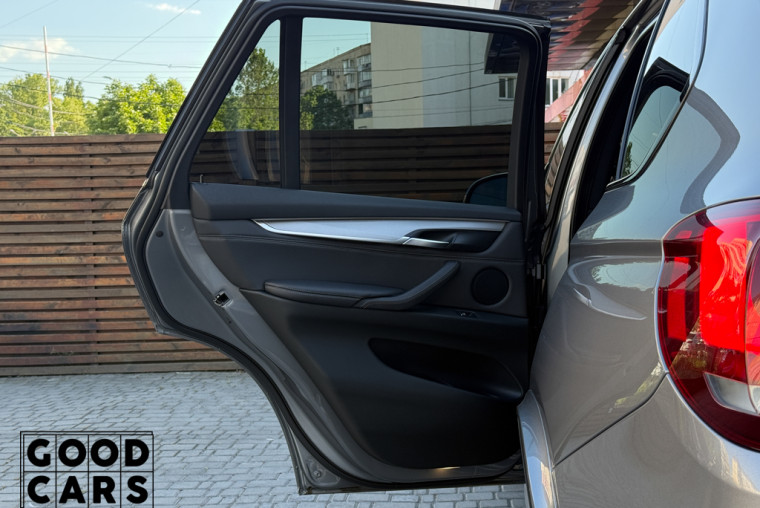 BMW X5 - 30
