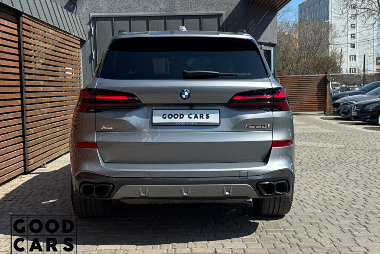 BMW X5 M60i - 5