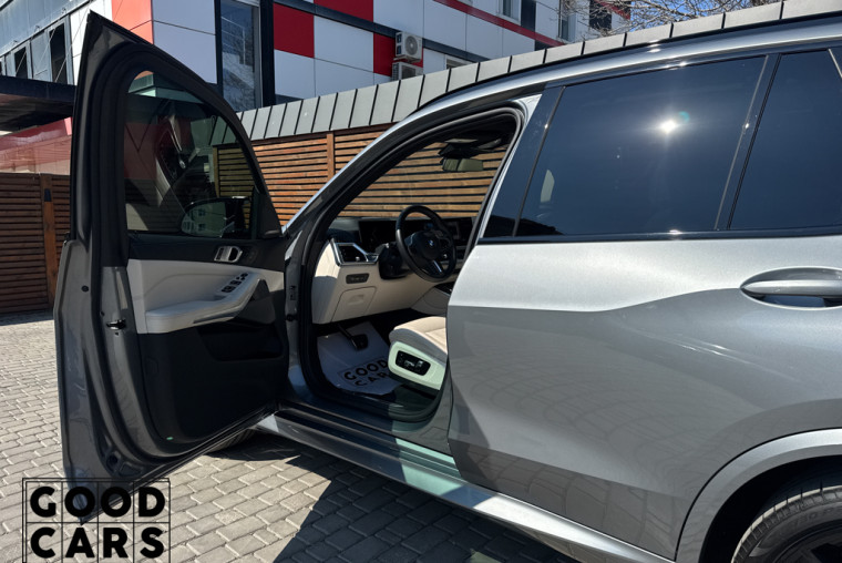 BMW X5 M60i - 26