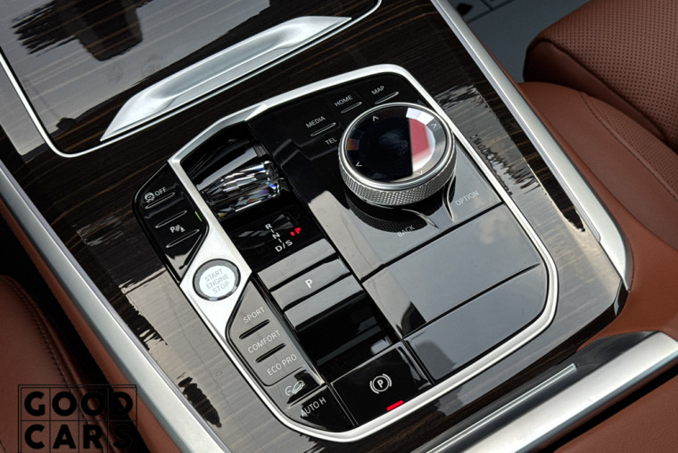 BMW X5 M60i - 53