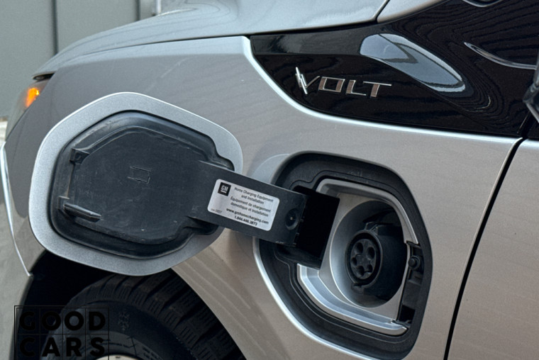 Chevrolet Volt - 14