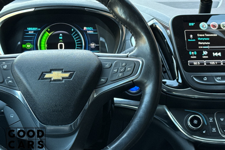 Chevrolet Volt - 35
