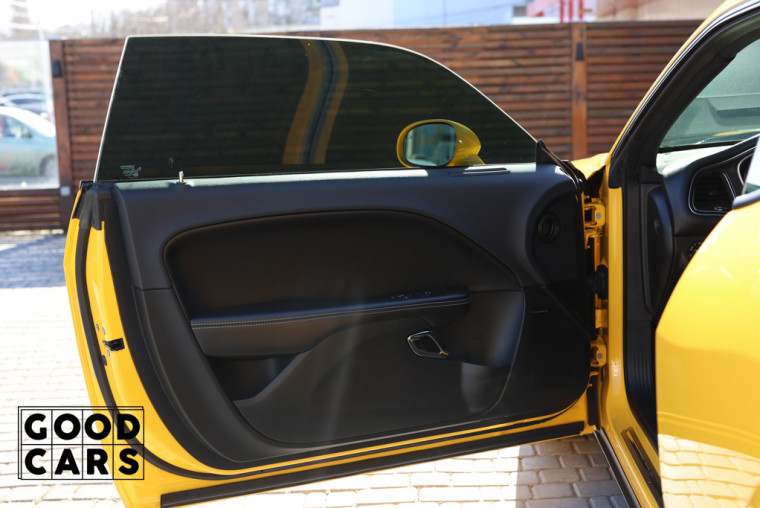 Dodge Challenger SRT6.2 HEMI - 20