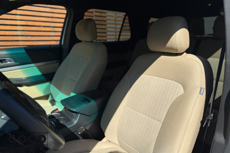 Ford Explorer - 17
