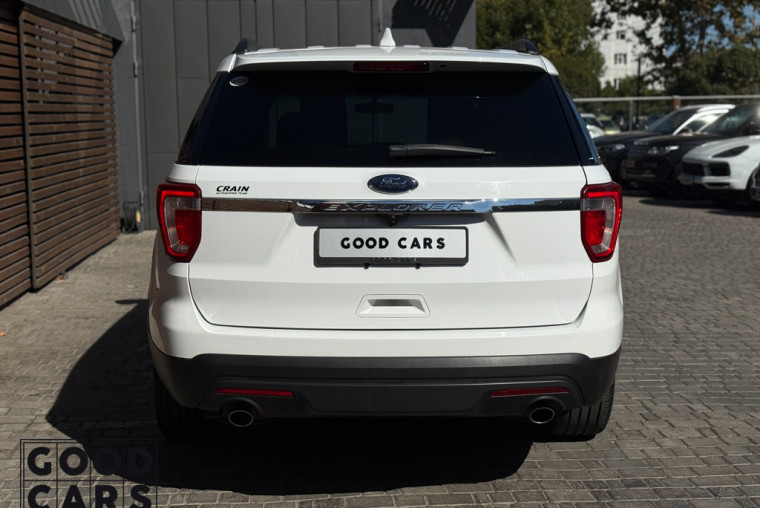 Ford Explorer - 5