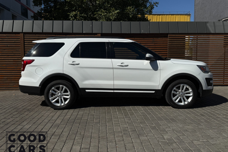 Ford Explorer - 7