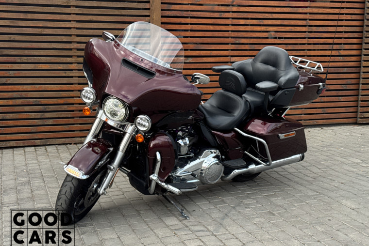 Harley-Davidson FLHTK Electra Glide Ultra - 1