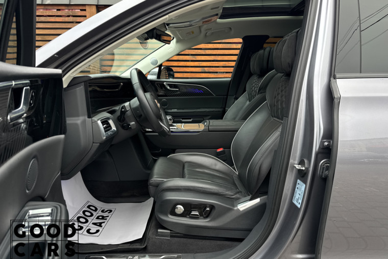 Hongqi E-HS9 - 22