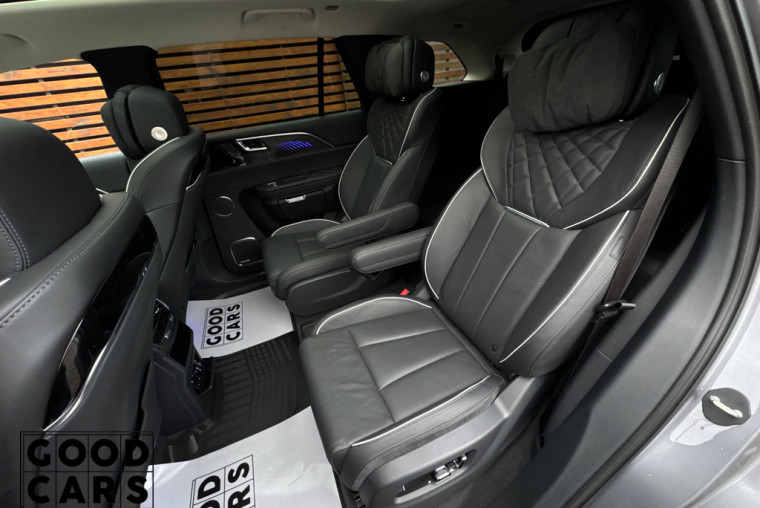 Hongqi E-HS9 - 29