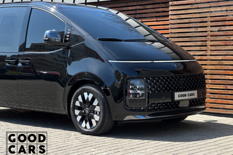 Hyundai Staria - 15