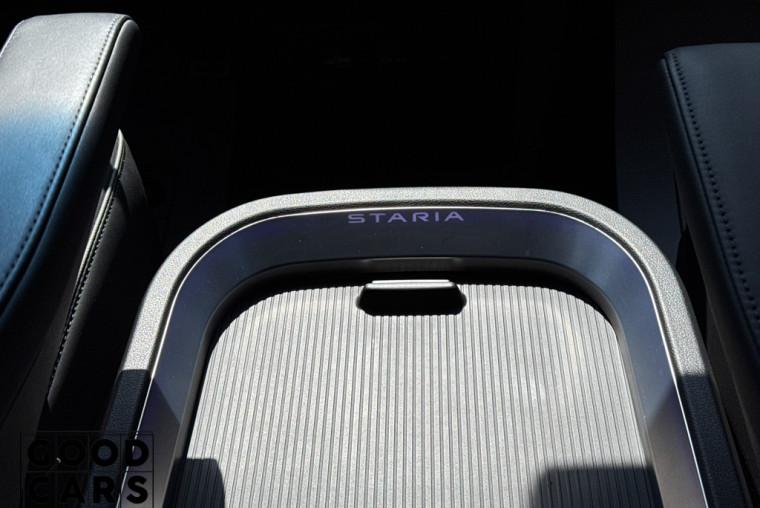 Hyundai Staria - 43