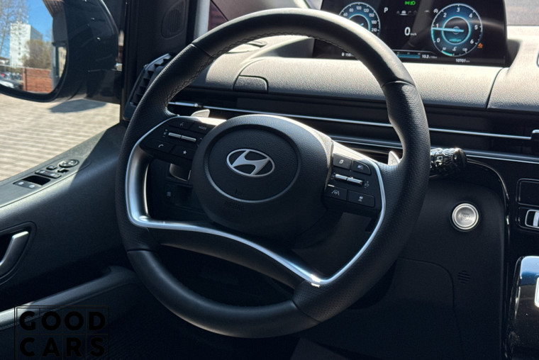 Hyundai Staria - 44