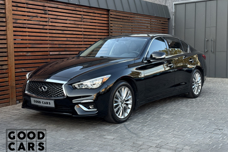Infiniti Q50 - 2
