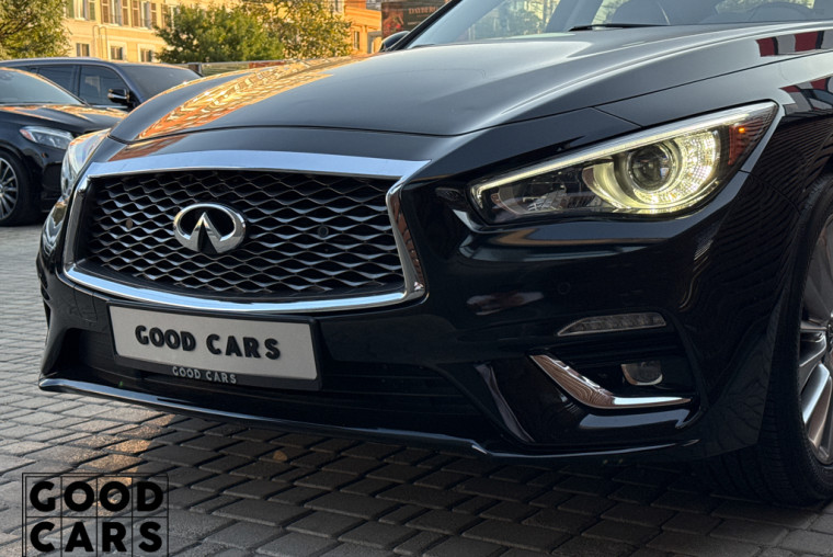 Infiniti Q50 - 16