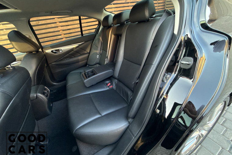 Infiniti Q50 - 31