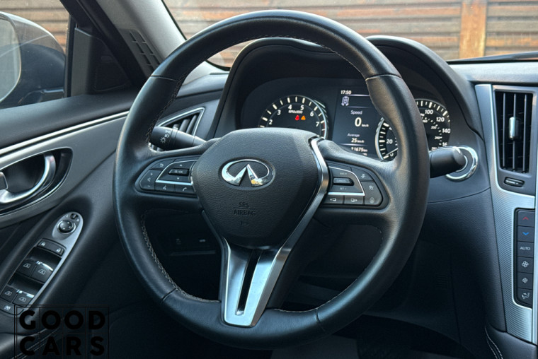Infiniti Q50 - 32