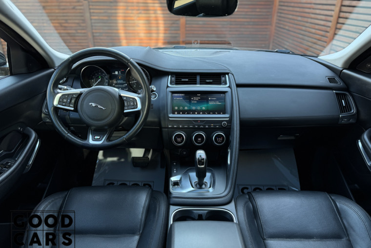 Jaguar E-pace - 30