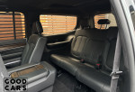 Jeep Grand Wagoneer - 33